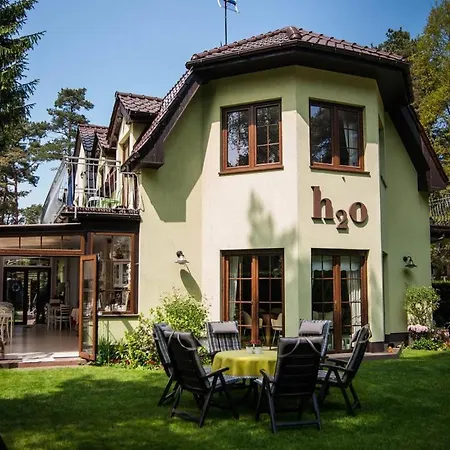 H2o Parter Domu Z Wlasnym Ogrodkiem Дом отдыха