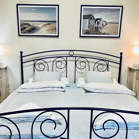 H2o Parter Domu Z Wlasnym Ogrodkiem Поберово