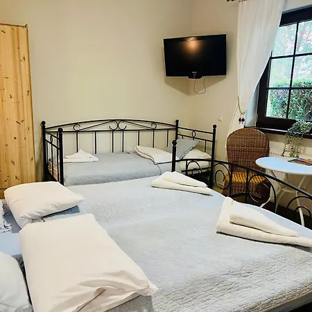 H2o Parter Domu Z Wlasnym Ogrodkiem Дом отдыха Поберово