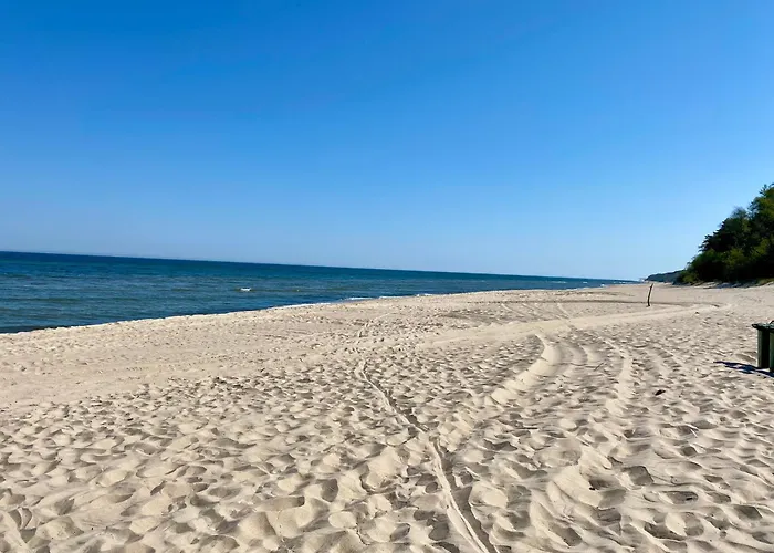 H2o Parter Domu Z Wlasnym Ogrodkiem ポビエロボ