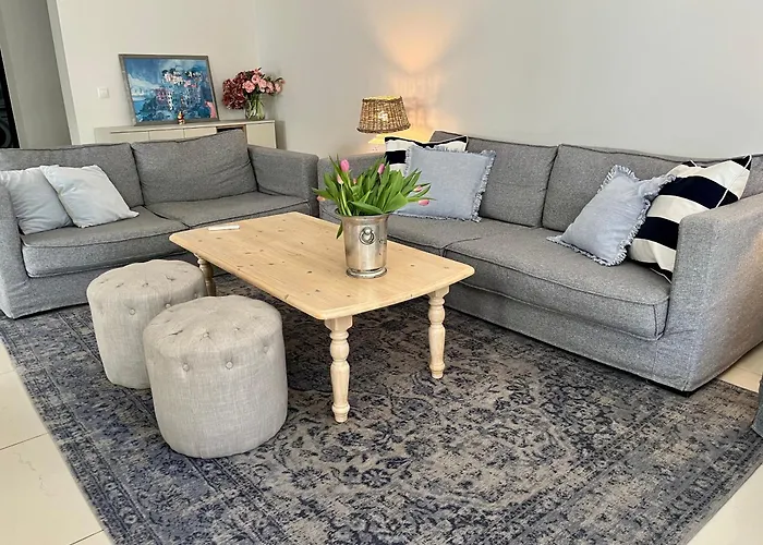 H2o Parter Domu Z Wlasnym Ogrodkiem 別荘