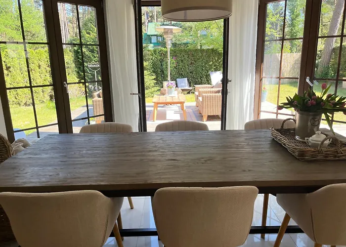 H2o Parter Domu Z Wlasnym Ogrodkiem 別荘 *